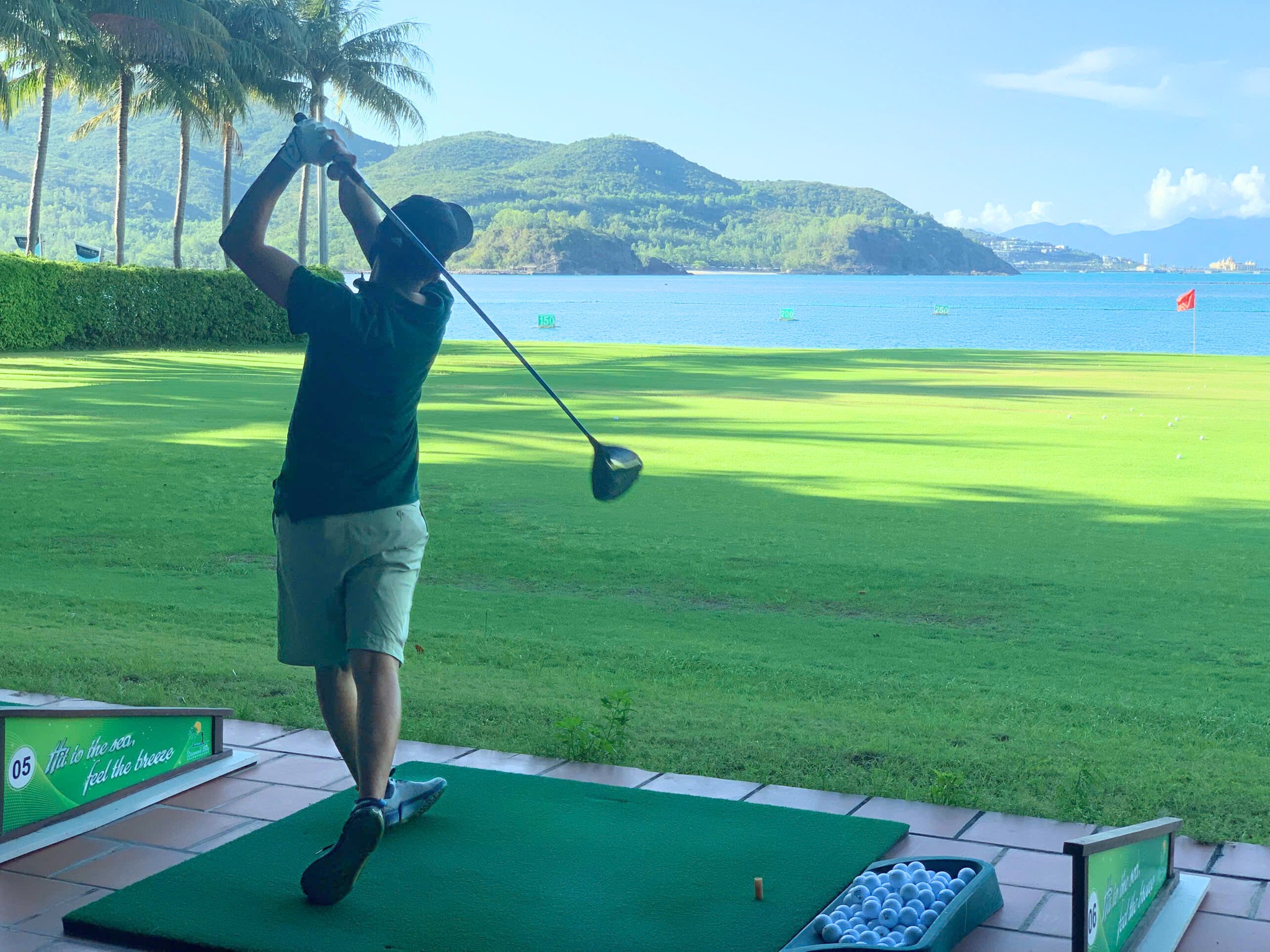 Diamond Bay Golf & Villas 鑽石灣球場 7